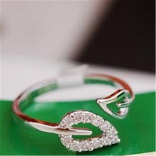 2020 модные регулируемые Открытые Кольца для женщин кольца с кристаллами в виде листьев женские Серебристые обручальные кольца для дам подарки 2024 - купить недорого