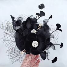 Черная шляпа на свадьбу для невесты, байковая шляпа с цветами, банкетное свадебное украшение для волос, капот с жемчугом, винтажные аксессуары для невесты mingli Tengda 2024 - купить недорого