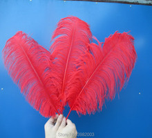 50 unids/lote 40-45 cm/16-18 pulgadas plumas de avestruz Rojas plumajes pluma de avestruz plumes MESA CENTRO DE MESA decoración de boda 2024 - compra barato