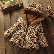 Горячая Распродажа 2018 новая зимняя хлопковая одежда для девочек 1-2 лет, детская утепленная Вельветовая куртка с леопардовым принтом 2024 - купить недорого