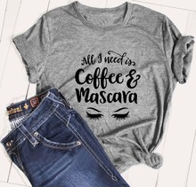 Café & rímel cílios tudo que eu preciso cílios gráficos bonito menina estilo de rua moda feminina 90s camiseta festa Tops-J097 2024 - compre barato