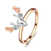 Роскошное кольцо в форме лося из розового золота, обручальное кольцо для женщин, двухцветное микро-металлическое ювелирное изделие, обручальное кольцо 2024 - купить недорого