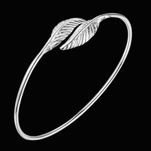 Wholesale Engagement High Quality Bangle For Women Silver Plated Jewellery Fashion Jewelry Double Leaf Bracelet GY-AB073 2024 - buy cheap