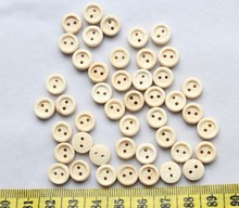 600pcs of Round 2 holes Wood Wooden Buttons, Natural Color - 10mm D25 2024 - compra barato