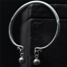 Женский браслет из серебра 925 пробы с бусинами-колокольчиками 2024 - купить недорого