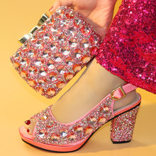 Venda imperdível rosa salto feminino bombas bolsa com cristal grande decorado sapatos de salto alto africano e conjunto de bolsa para vestido de festa a777 2024 - compre barato