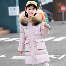 Новинка 2019 года; модная детская зимняя куртка зимнее пальто для девочек детское теплое длинное пуховое пальто с меховым воротником и капюшоном для От 4 до 14 лет-подростков 2024 - купить недорого