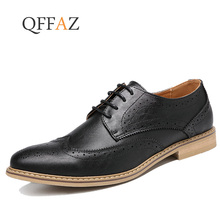Новинка 2019, Роскошные Кожаные броги QFFAZ, мужская обувь на плоской подошве, повседневные мужские оксфорды в британском стиле, модные брендовые классические туфли для мужчин 2024 - купить недорого