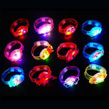1 шт. волшебные игрушки с огоньками для детей Светящиеся светодиодный игрушечные Часы светодиодный мигающий браслет мигающий Рождественский подарок игрушки FG07 2024 - купить недорого