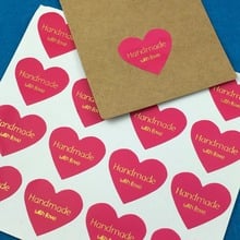 1200 Pçs/lote Moda heart-shaped papel impresso "Feito À Mão com você" Rótulos Adesivos de vedação embalagem Para Jóias/caixa/caixa de presente/envelope 2024 - compre barato