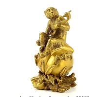 China Brass Copper Zodiac Yuanbao Wealth Money Fu Bat Ruyi Monkey Peaches Statue 2024 - buy cheap