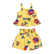 Женский летний комплект одежды для маленьких девочек, майка с цветочным рисунком, жилет и короткие брюки, одежда 2024 - купить недорого