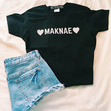 OKOUFEN graphic tumblr модная Милая забавная футболка с рисунком сердца Maknae Футболка женская Повседневная футболка с буквенным принтом Летние Стильные топы футболки 2024 - купить недорого