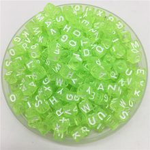 Contas de letras verde 6mm, 100 peças, mistura em forma quadrada, 26 alfabeto, faça você mesmo, contas para pulseira, colar, fabricação de jóias 2024 - compre barato