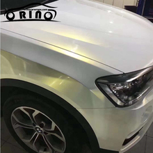 Envoltório branco brilhante do vinil do camaleão para o estilo do automóvel branco ao ouro lustroso carro do filme da pérola que envolve 5ft x 65ft/rolo 2024 - compre barato