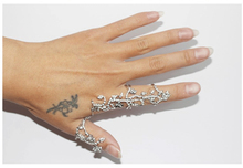 Уникальный дизайн, длинное двойное кольцо на фаланг пальца, очаровательные хрустальные стразы, цветок, полые золотые кольца для женщин, ювелирные изделия 2024 - купить недорого