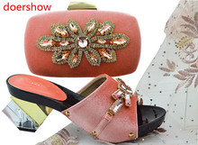 Doershow/комплект из итальянских туфель и сумочки в африканском стиле; женская персиковая обувь и сумка в комплекте для свадьбы! SH1-43 2024 - купить недорого