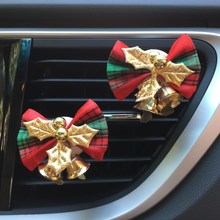 Campana de Navidad para decoración de coche, Clip de rejilla de ventilación, bonito regalo, ambientador con lazo, aroma en coche, Perfume sólido, accesorio Interior 2024 - compra barato