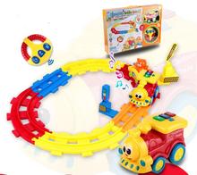 Игрушка для мальчиков и девочек, Радиоуправляемый поезд, светящаяся игрушка, Радиоуправляемый поезд 2024 - купить недорого