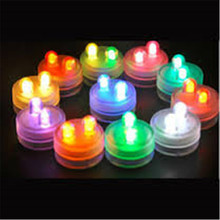24 piezas 3 CM luces de Navidad con 2 LEDs dentro luces decorativas 2 piezas CR2032 baterías instaladas luces sumergibles 2024 - compra barato