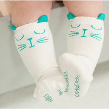Гольфы для новорожденных, носки для маленьких мальчиков и девочек, Нескользящие гетры с милым мультяшным котом для новорожденных 2024 - купить недорого