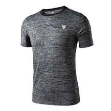 2019 new arrival T-shirt Breathable Short Sleeve Round Neck Fiexible Sports Shirt For Men 2024 - buy cheap