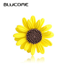Blucome Enamel Yellow Sun Flower Brooches Corsage Daisy Clothes Accessories For Women Scarf Buckle Sweater Sunflower Brooch Pin 2024 - buy cheap