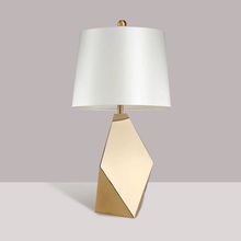 LukLoy-Lámpara LED de mesa moderna y dorada para sala de estar, luz de mesa sencilla de lujo para mesita de noche, dormitorio, creativo 2024 - compra barato