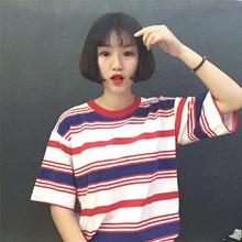 2019 Новая летняя Корейская Harajuku Женская Футболка свободная полосатая футболка с коротким рукавом с круглым вырезом модная повседневная женская футболка 2024 - купить недорого