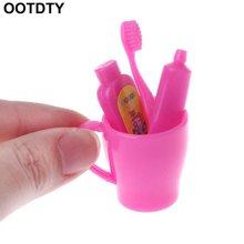 Cepillo de dientes miniaturas para muñeca, accesorios de decoración de baño, vaso de tubo de pasta de dientes, regalos para niños, juguete para casa de muñecas, Mini Kit 2024 - compra barato