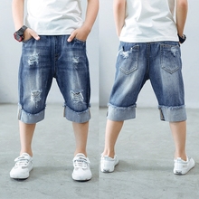 Джинсовые брюки для мальчиков, Свободные повседневные штаны до колен, с дырками, в Корейском стиле, летняя коллекция 2020 2024 - купить недорого