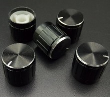 50 peças botões giratórios de controle de volume de alumínio preto dia. Botão do eixo tramado de 6mm 2024 - compre barato