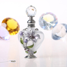 H&D 9ml Vintage Lily Design Empty Refillable Glass and Metal Perfume Bottle Oil Bottle Home Wedding Decoration Craft Gifts 2024 - buy cheap