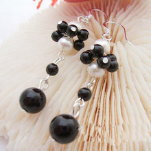 Pendientes colgantes de perlas de agua dulce para mujer, 100% elegante, piedra negra redonda, hecho a mano 2024 - compra barato