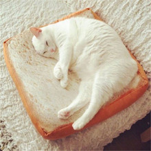 Модная подушка для кошек, тост, хлеб, кровать для кошек, подушка для кошек, товары для собак, постельный коврик, мягкая подушка, плюшевое сиденье 2024 - купить недорого
