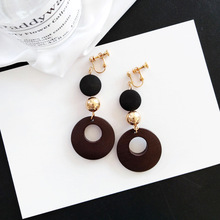 New Arrival Fashion Wooden Earrings Hanging Clip On Earrings Danging Round Circle 2018 Women Earring Clips Without Piercing 2024 - buy cheap