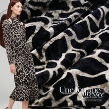 Black Leopard Printing Silk Velvet Fabric For Silk Velour Dress Plant 2024 - buy cheap