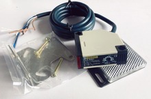 Ретроотражающий фотоэлектрический сенсорный переключатель E3JK-R4M1 90-240VAC, Бесконтактный переключатель, расстояние обнаружения кабеля 1,5 м, 4 м 2024 - купить недорого