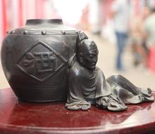 China Bronze Copper Tang Dynasty Poet Li Bai Drunk Wine Pot Water Pot Statue 2024 - buy cheap