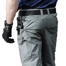 Calça cargo militar masculina, calça comprida de algodão com bolsos grandes e à prova d'água para combate especial 2024 - compre barato