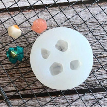 Small Stone Crystal Molding Liquid Silica Gel Mould, Sugar Turning Soft Pottery Clay Drop Gel Mirror Molding Tool A137 2024 - buy cheap