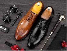 Sapatos masculinos de couro legítimo brogue, esculpidos em tecido respirável, feito à mão, calçados formais britânicos para o verão e outono 2024 - compre barato