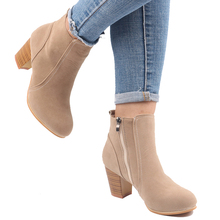 Novas botas femininas confortáveis de tornozelo, sapatos vermelhos da moda com zíper lateral, botas curtas de salto grosso femininas e nuvem 2024 - compre barato