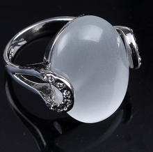 Free shipping Natural Moon Stone Sliver Plated White Opal Ring For Women elegant white opal moon stone ring jewelry 2024 - buy cheap