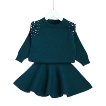 Осенне-зимние комплекты одежды для маленьких девочек, вязаный свитер с жемчугом + юбка, комплект из 2 предметов, комплект детской одежды, JW4090A 2024 - купить недорого