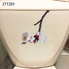 ZTTZDY 22,2*19 см маленький белый цветок кальмар личность Туалет стикер домашний Декор стены комнаты T2-0631 2024 - купить недорого