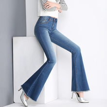 Женские джинсы-клеш, облегающие хлопковые джинсовые брюки большого размера, расклешенные, 0429 2024 - купить недорого