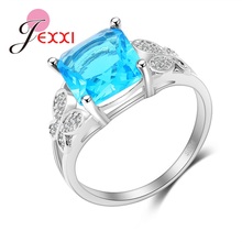 Anillo cuadrado de Plata de Ley 925 con forma de mariposa para mujer, Diamante de imitación de circonia cúbica azul transparente, joyería de fiesta 2024 - compra barato