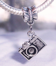 HOT !!! Traveler Gifts Fashion Jewelry Tibetan silver Alloy Charm Camera Pendant Bracelets&Necklaces Jewelry Accessories q81 2024 - buy cheap