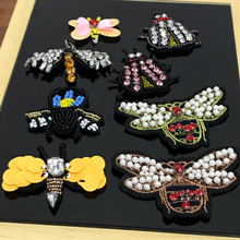 5pcs/lot Bees sequins Rhinestones bead brooch patches applique sew on beading applique clothes shoes bags decoration patch 2024 - buy cheap